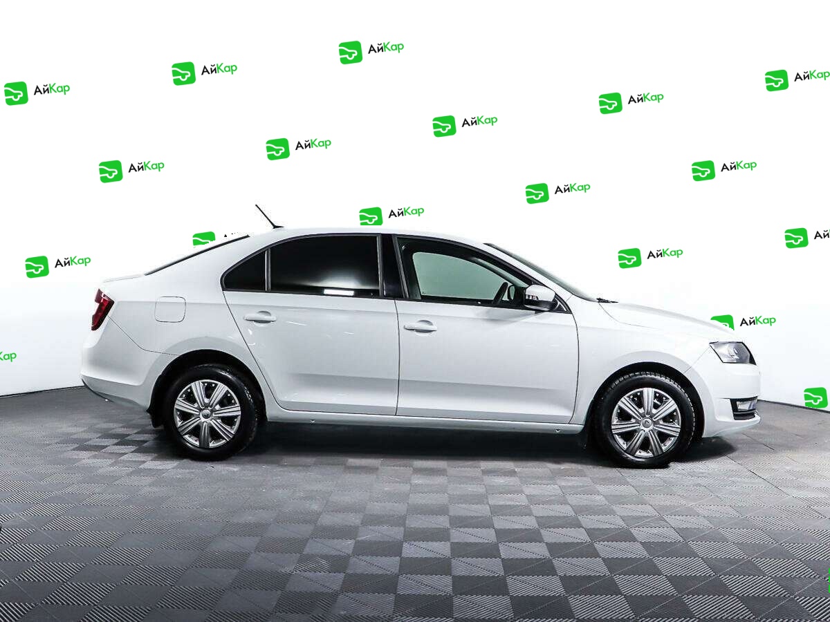Skoda Rapid с пробегом — 2019 год. Фото: #3