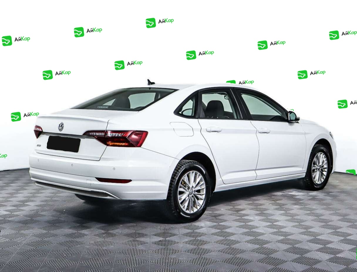 Volkswagen Jetta с пробегом — 2019 год. Фото: #4
