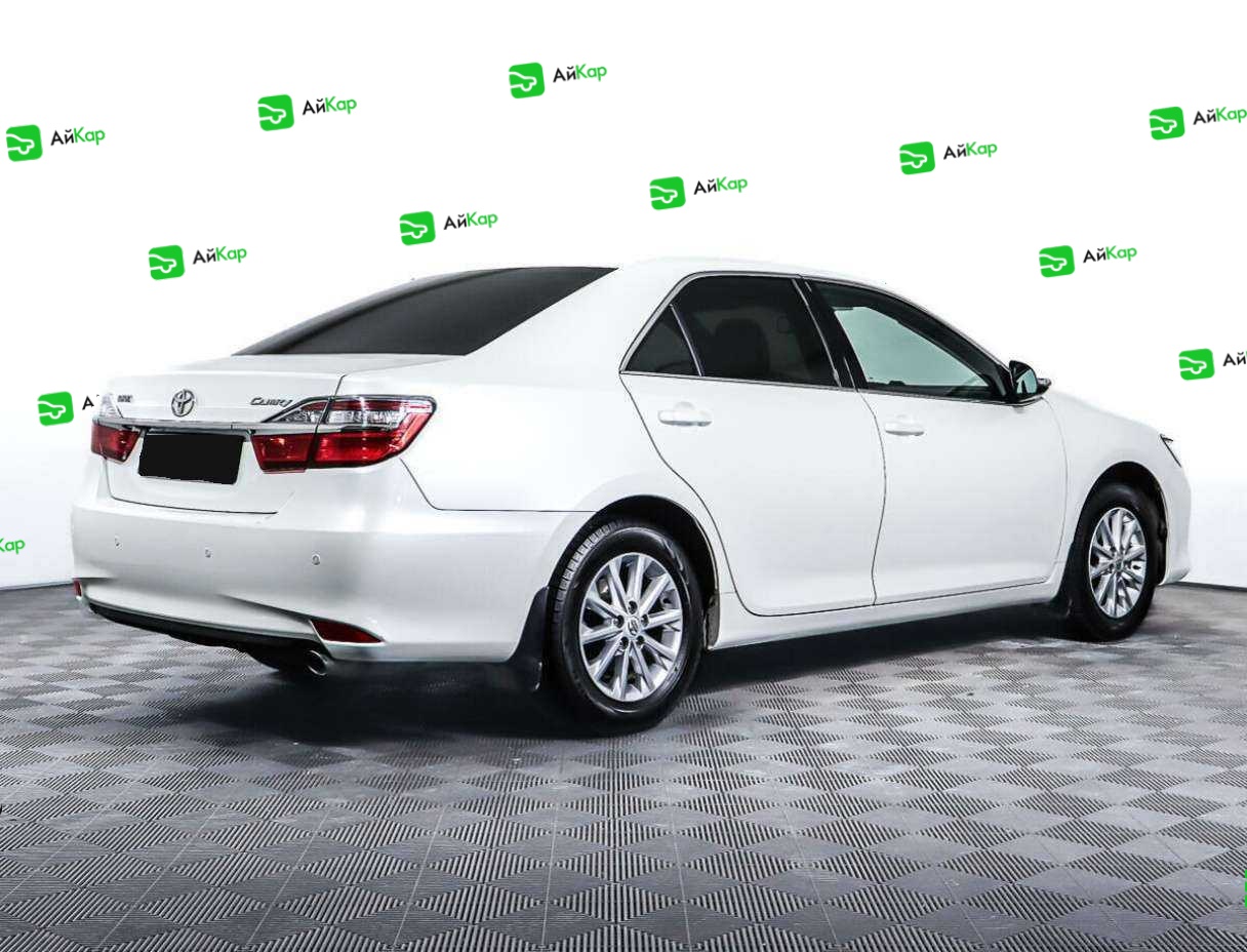 Toyota Camry с пробегом — 2014 год. Фото: #4