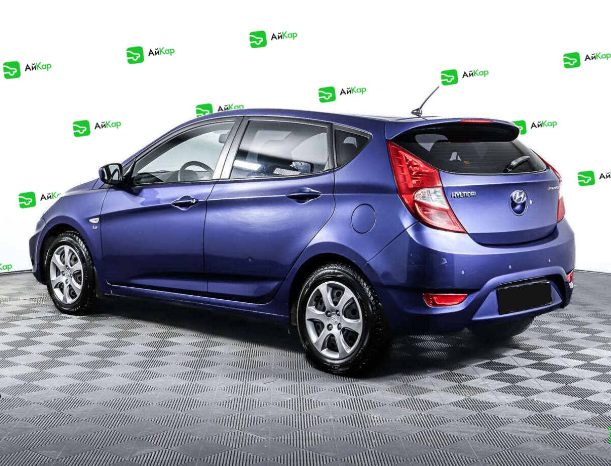 Hyundai Solaris с пробегом — 2012 год. Фото: #6