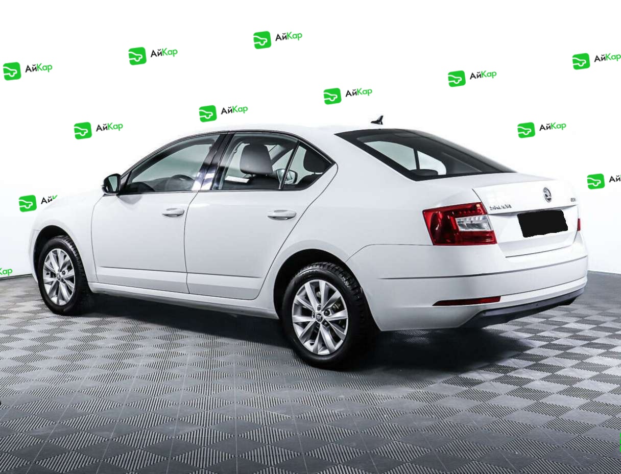 Skoda Octavia с пробегом — 2018 год. Фото: #6