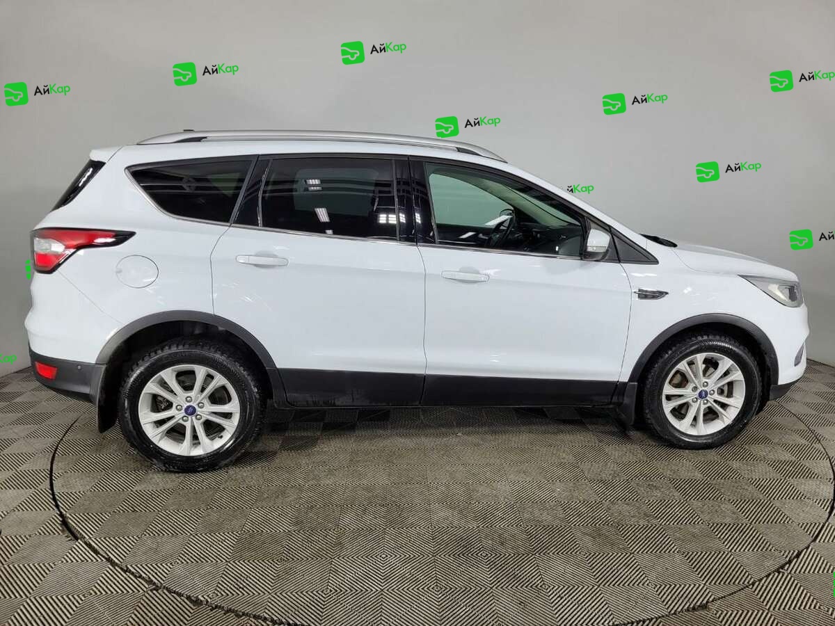 Ford Kuga с пробегом — 2018 год. Фото: #3