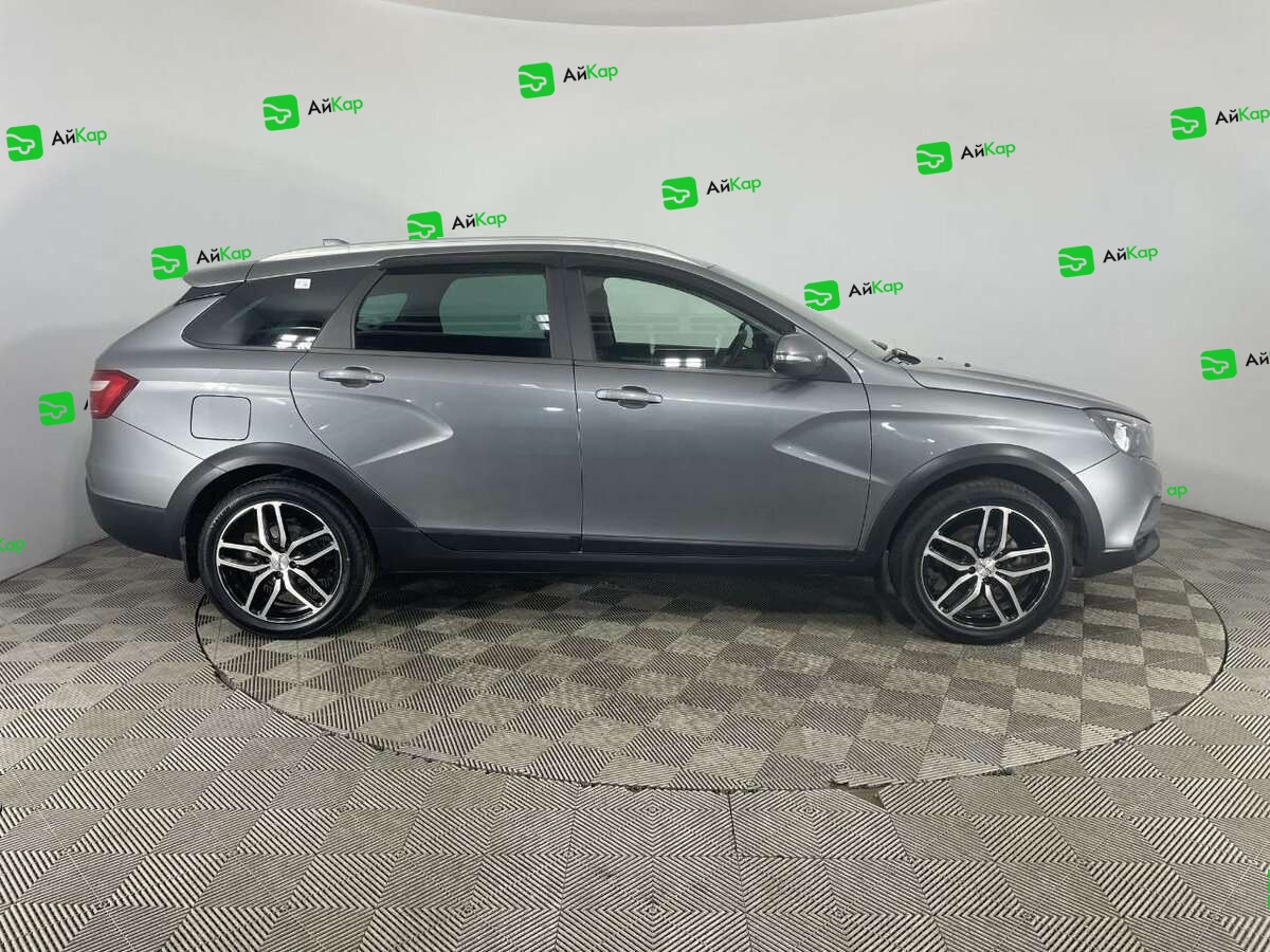 Lada (ВАЗ) Vesta с пробегом — 2018 год. Фото: #3