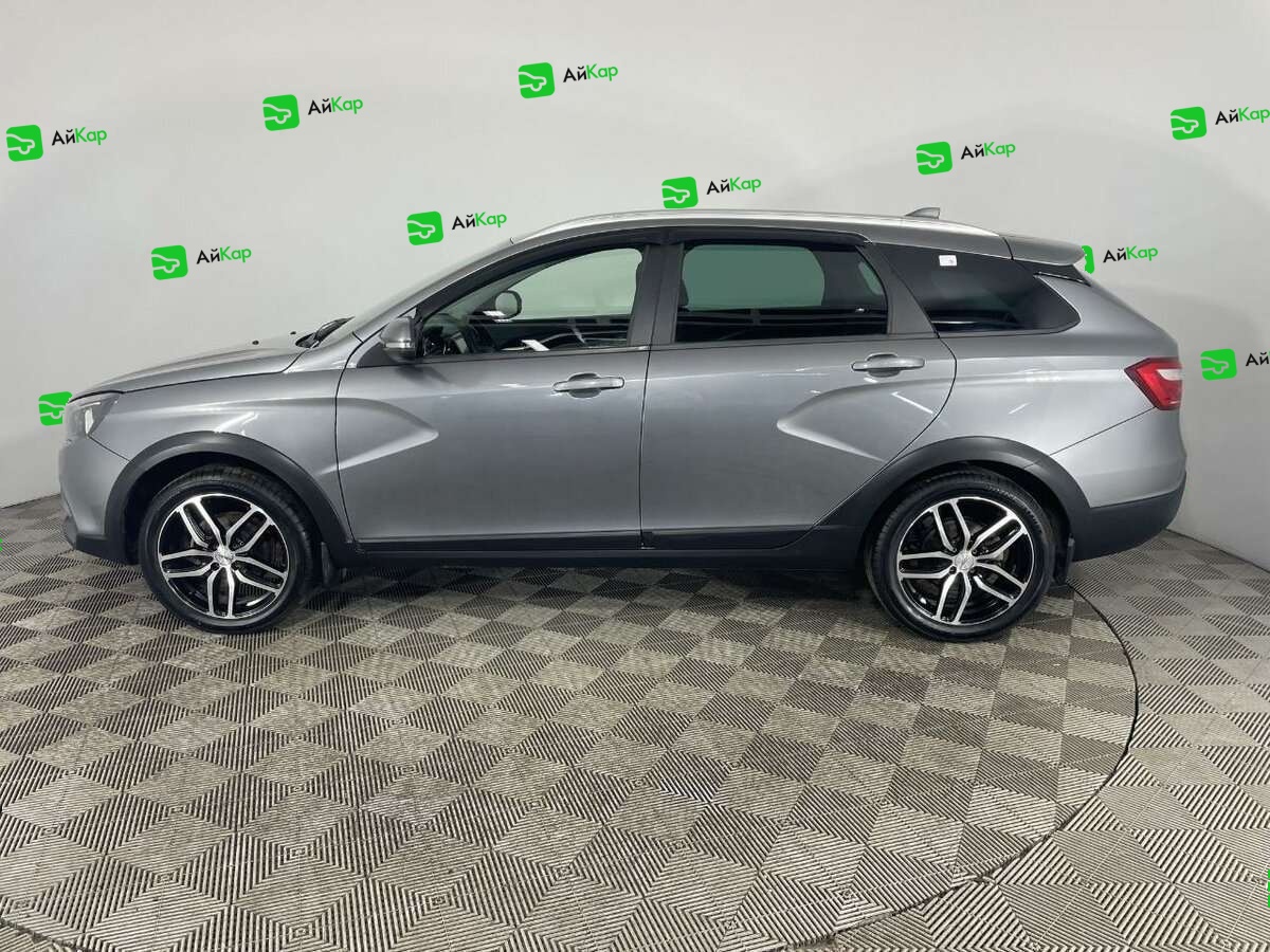 Lada (ВАЗ) Vesta с пробегом — 2018 год. Фото: #4