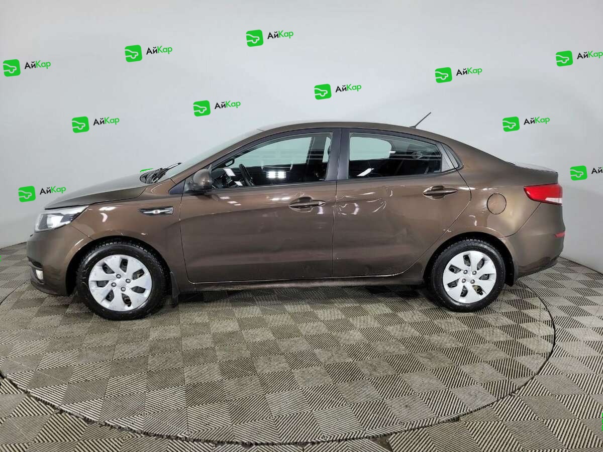 Kia Rio с пробегом — 2016 год. Фото: #4