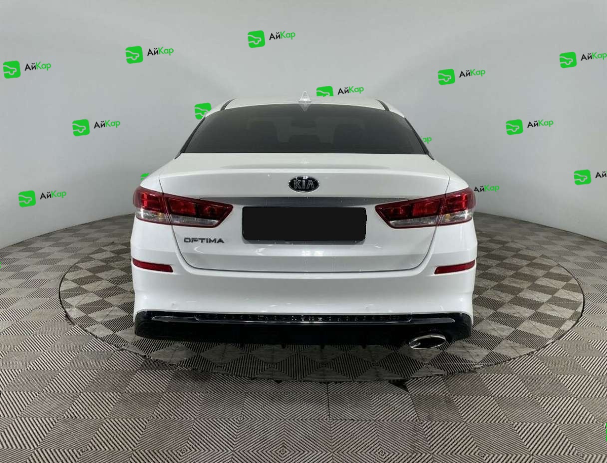 Kia Optima с пробегом — 2018 год. Фото: #2