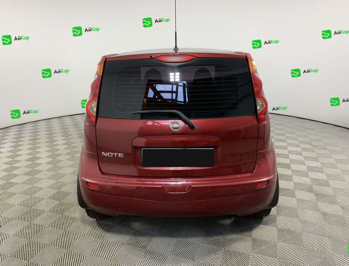 Nissan Note с пробегом — 2012 год. Фото: #4