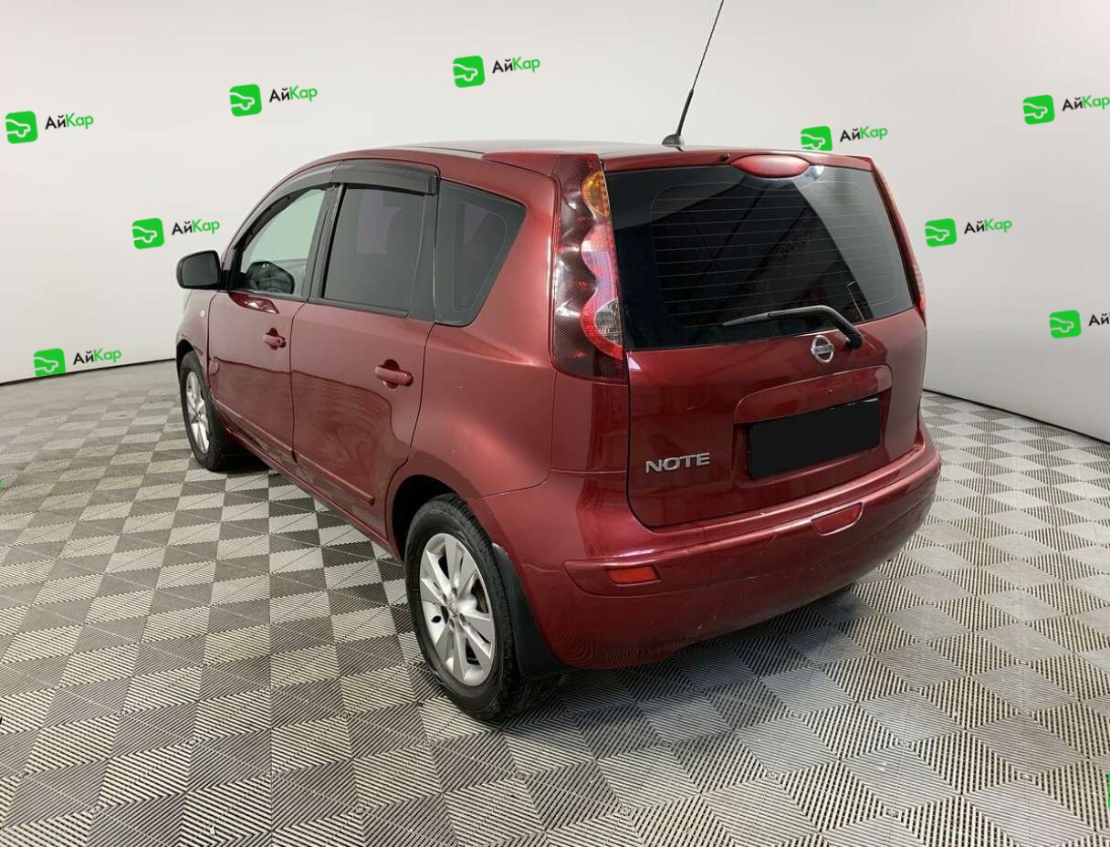 Nissan Note с пробегом — 2012 год. Фото: #5
