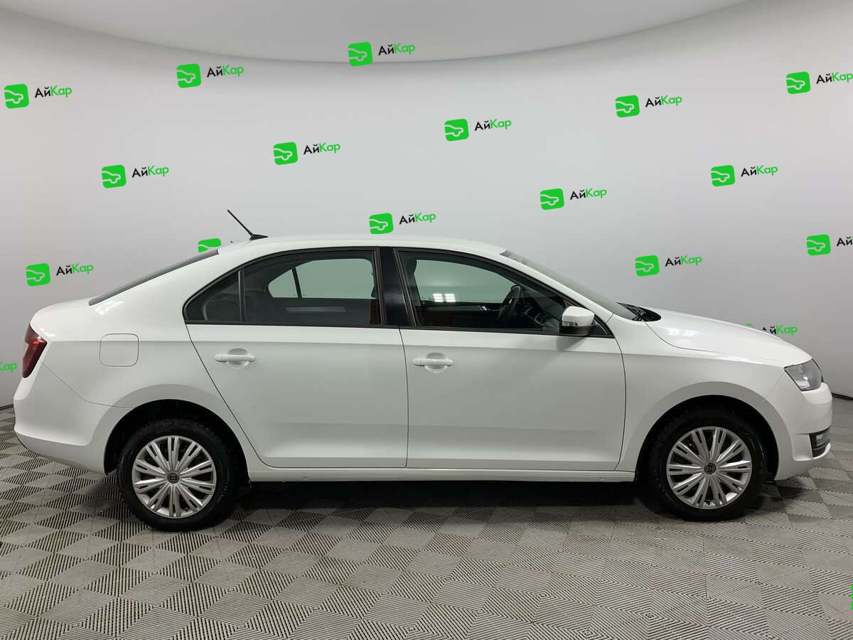 Skoda Rapid с пробегом — 2019 год. Фото: #3