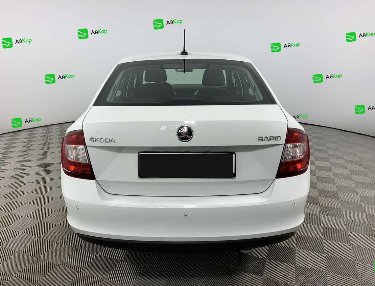 Skoda Rapid с пробегом — 2019 год. Фото: #5