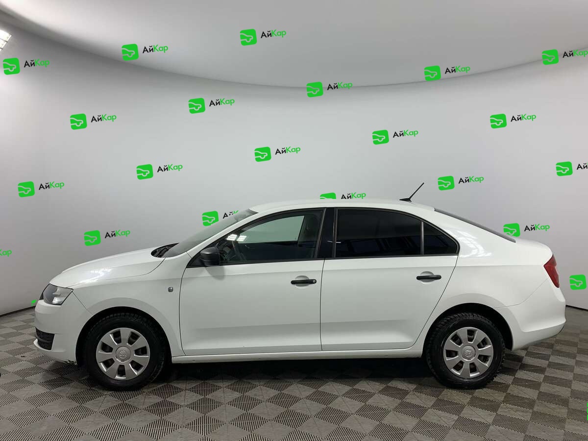 Skoda Rapid с пробегом — 2017 год. Фото: #7