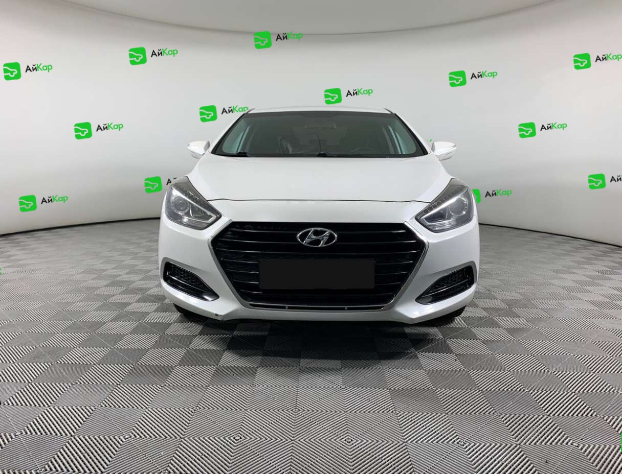 Hyundai i40 с пробегом — 2015 год. Фото: #1