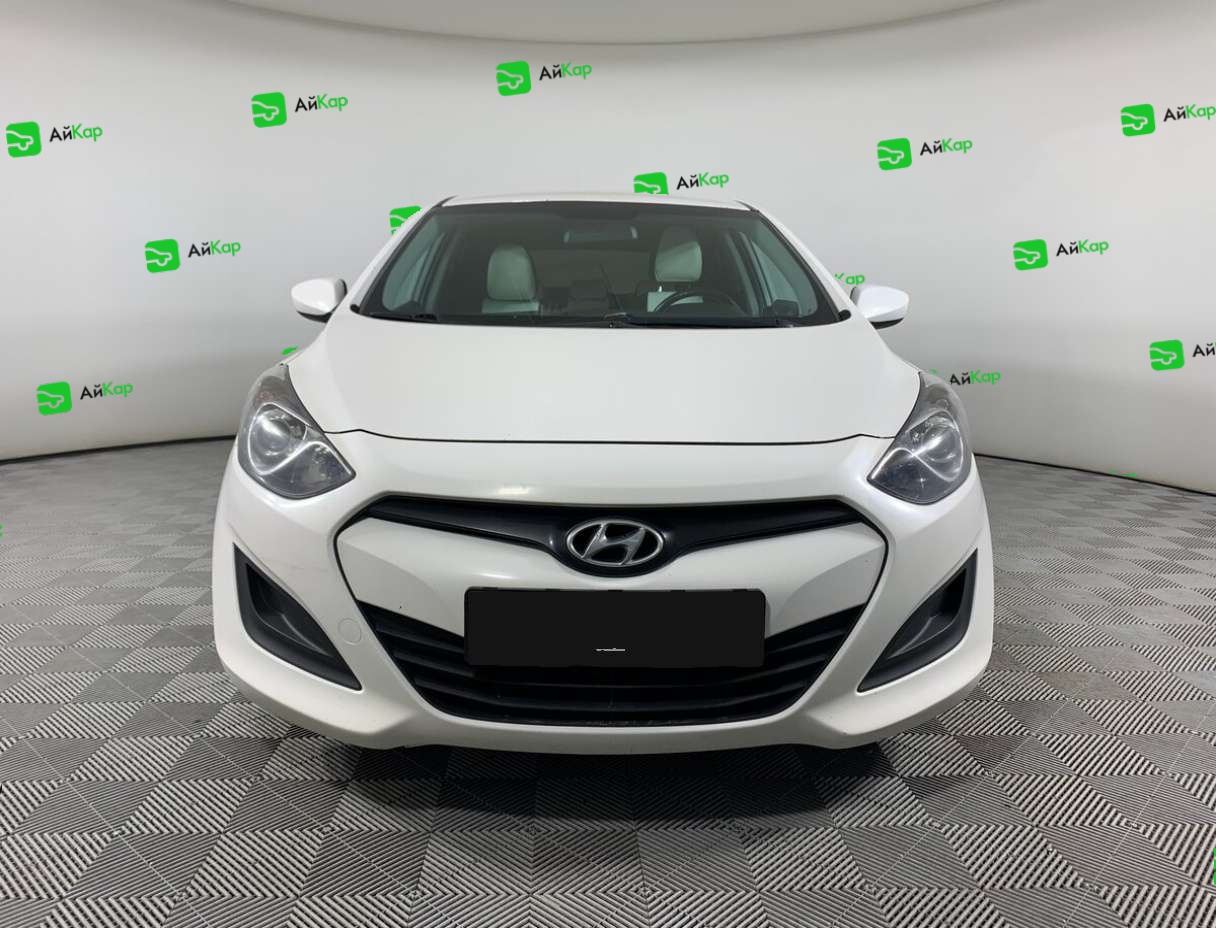 Hyundai i30 с пробегом — 2012 год. Фото: #1