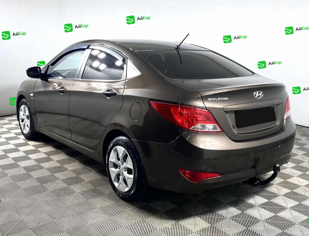 Hyundai Solaris с пробегом — 2016 год. Фото: #6