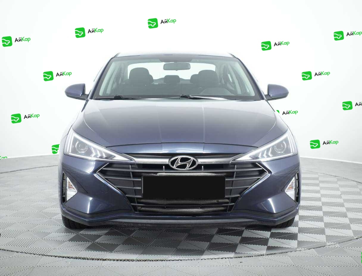 Hyundai Elantra с пробегом — 2020 год. Фото: #1