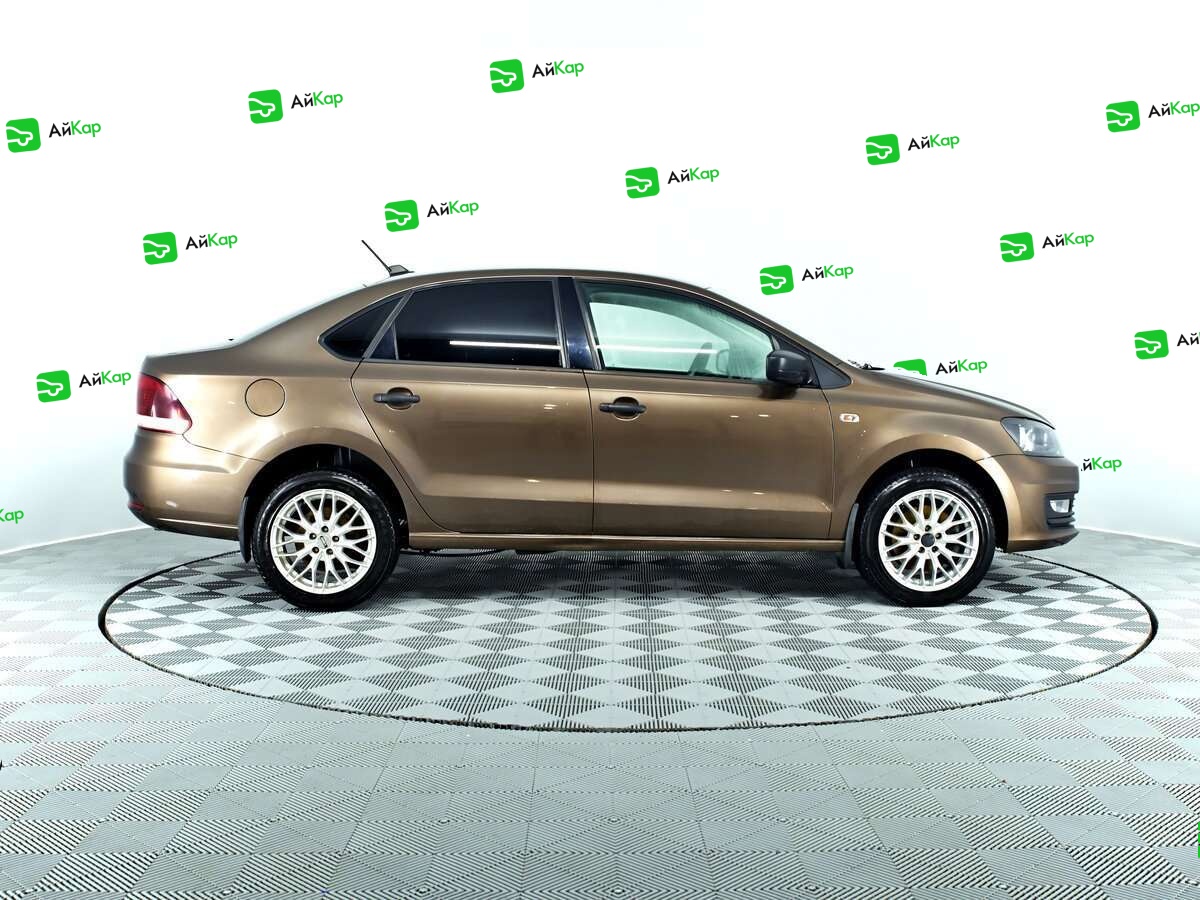 Volkswagen Polo с пробегом — 2019 год. Фото: #3