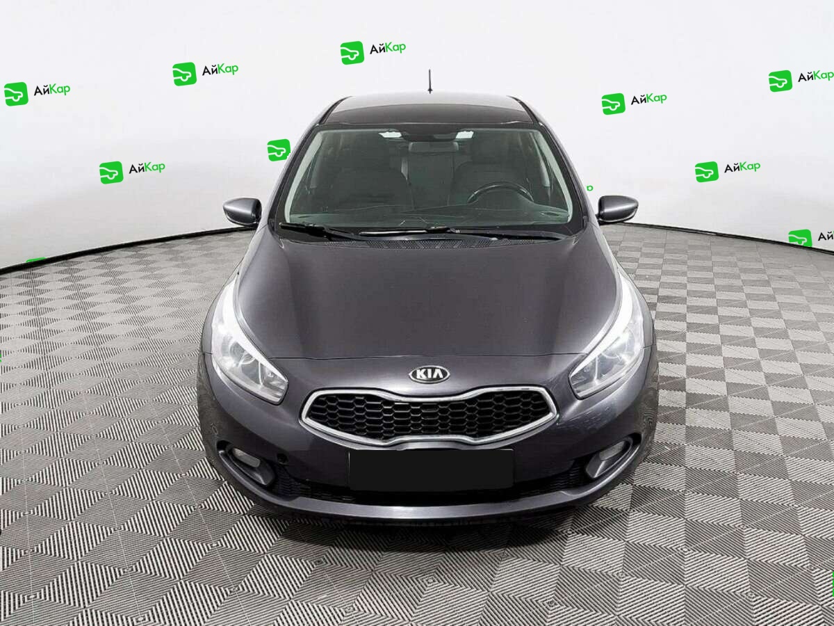 Kia Ceed с пробегом — 2013 год. Фото: #1
