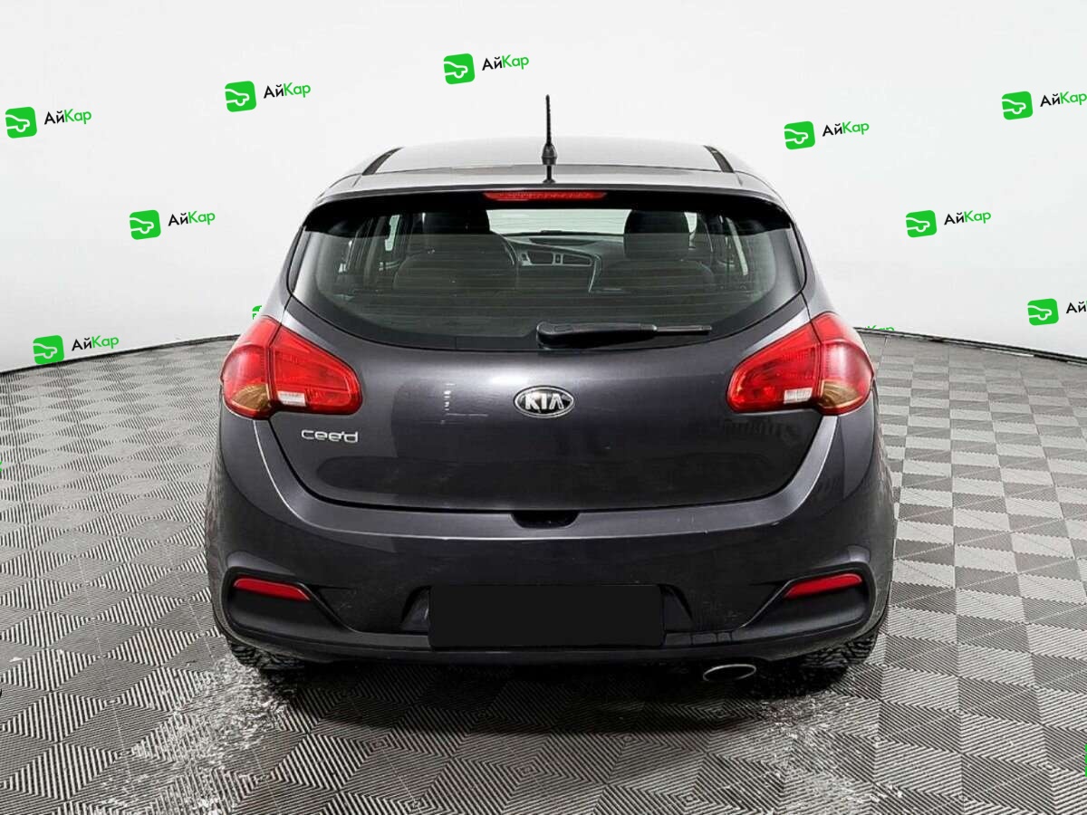 Kia Ceed с пробегом — 2013 год. Фото: #5