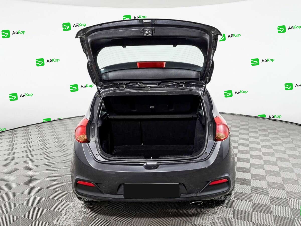 Kia Ceed с пробегом — 2013 год. Фото: #9