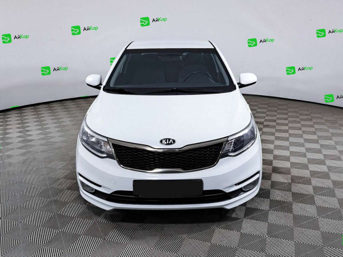 Kia Rio с пробегом — 2017 год. Фото: #1