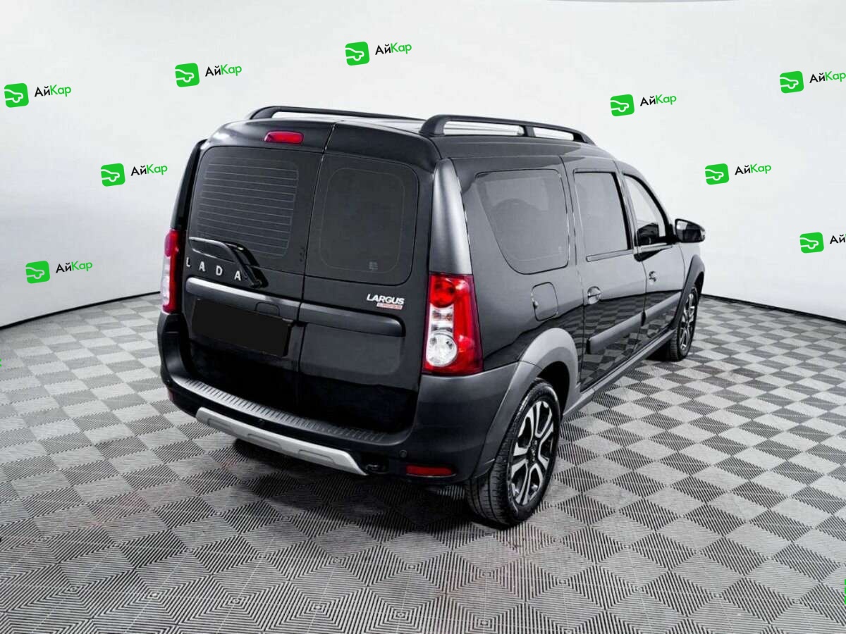 Lada (ВАЗ) Largus с пробегом — 2021 год. Фото: #4