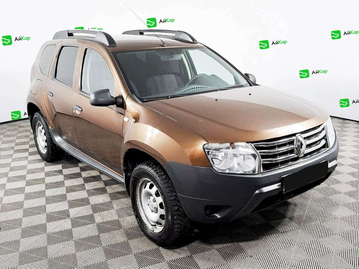 Renault Duster с пробегом — 2014 год. Фото: #2