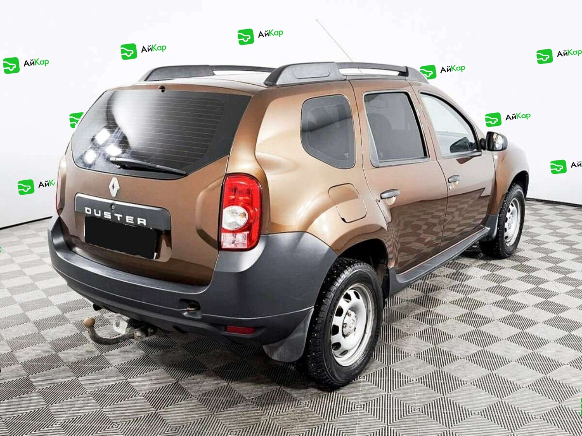 Renault Duster с пробегом — 2014 год. Фото: #4