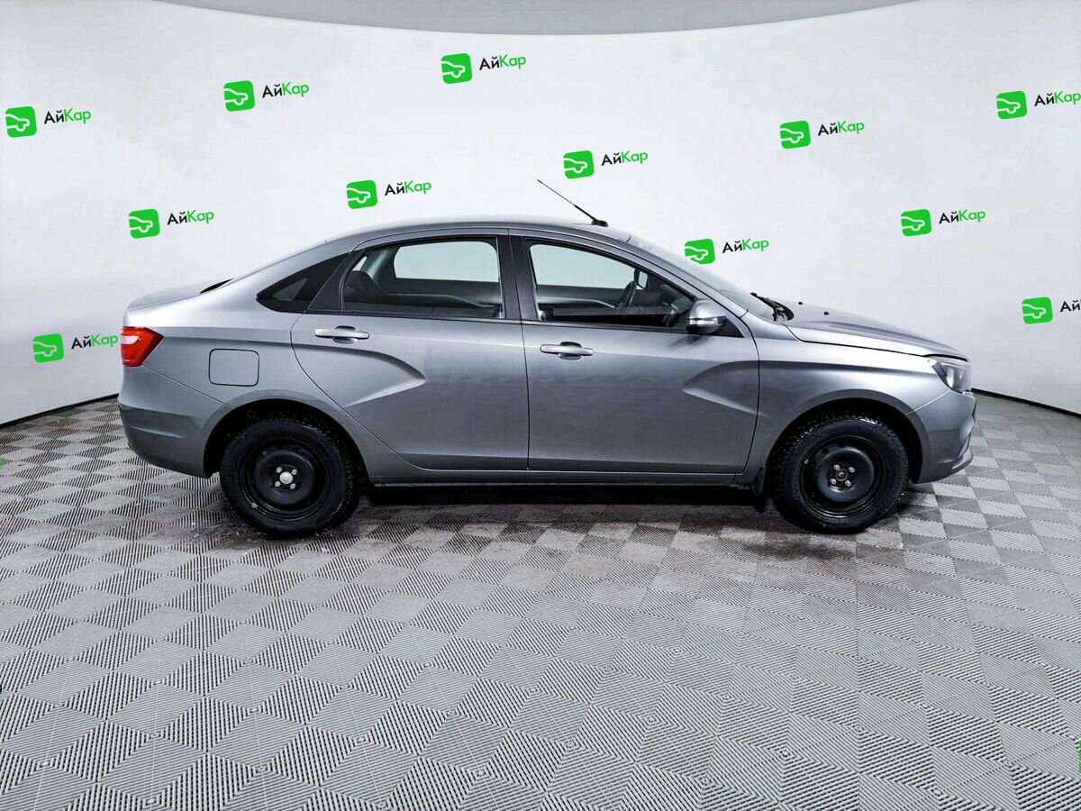 Lada (ВАЗ) Vesta с пробегом — 2020 год. Фото: #3