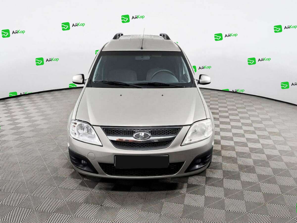 Lada (ВАЗ) Largus с пробегом — 2013 год. Фото: #1