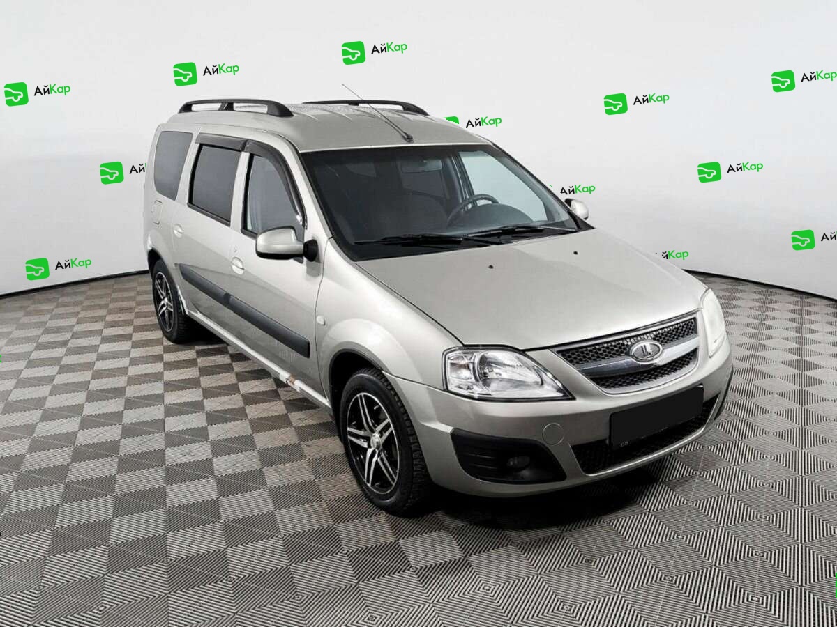 Lada (ВАЗ) Largus с пробегом — 2013 год. Фото: #2