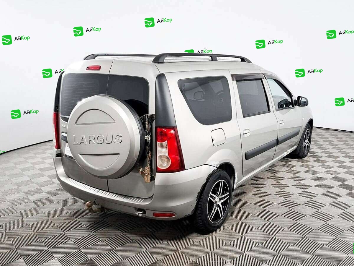 Lada (ВАЗ) Largus с пробегом — 2013 год. Фото: #3