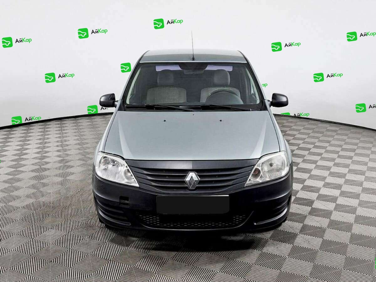 Renault Logan с пробегом — 2012 год. Фото: #1