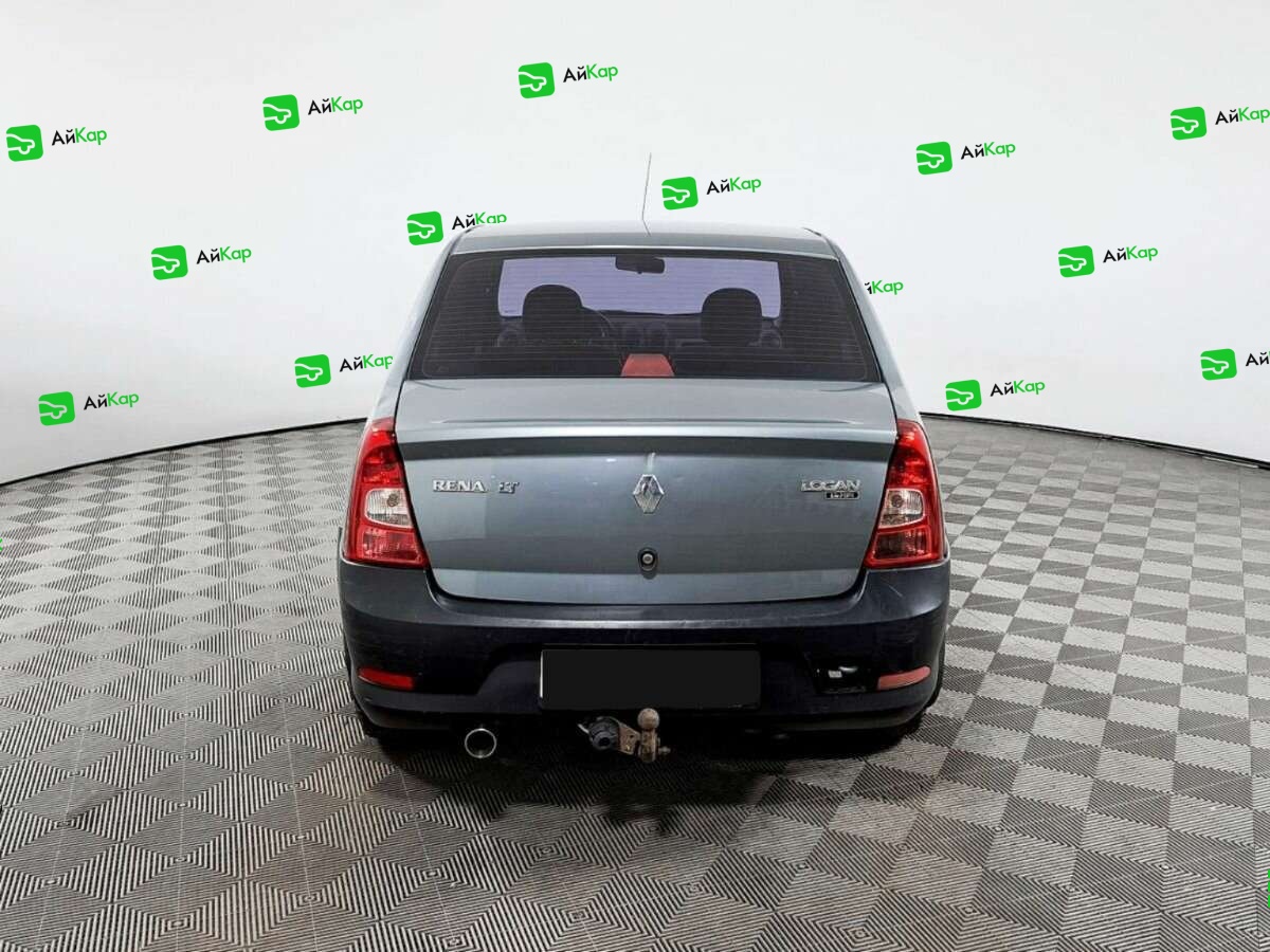 Renault Logan с пробегом — 2012 год. Фото: #4