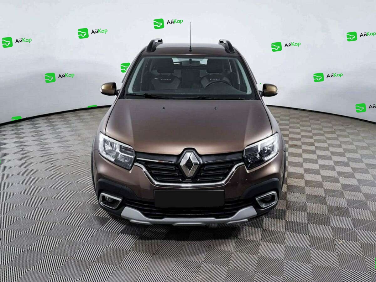 Renault Sandero с пробегом — 2020 год. Фото: #1