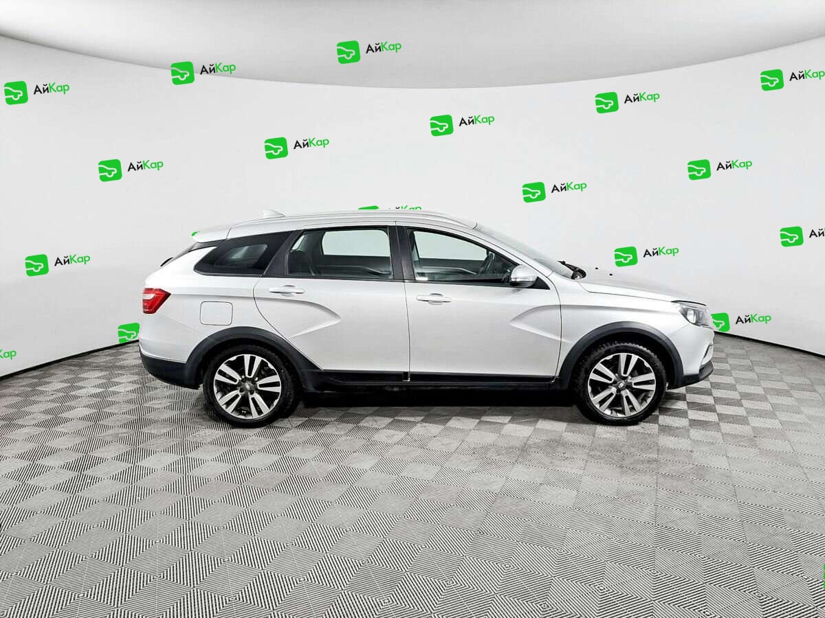 Lada (ВАЗ) Vesta с пробегом — 2019 год. Фото: #3