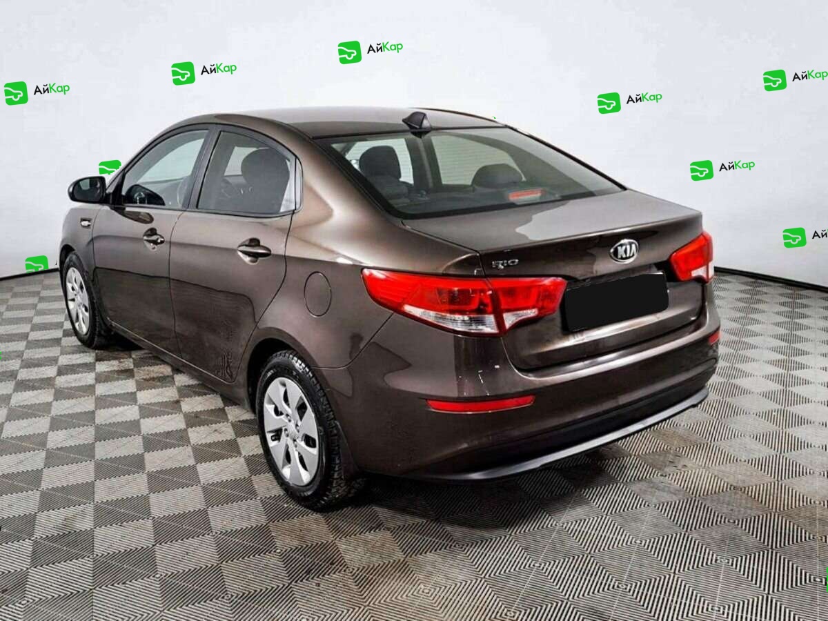 Kia Rio с пробегом — 2015 год. Фото: #6