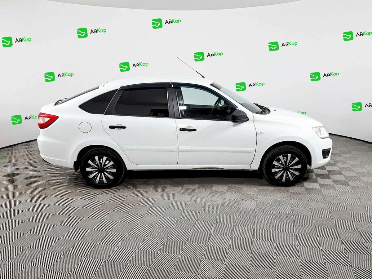 Lada (ВАЗ) Granta с пробегом — 2018 год. Фото: #3