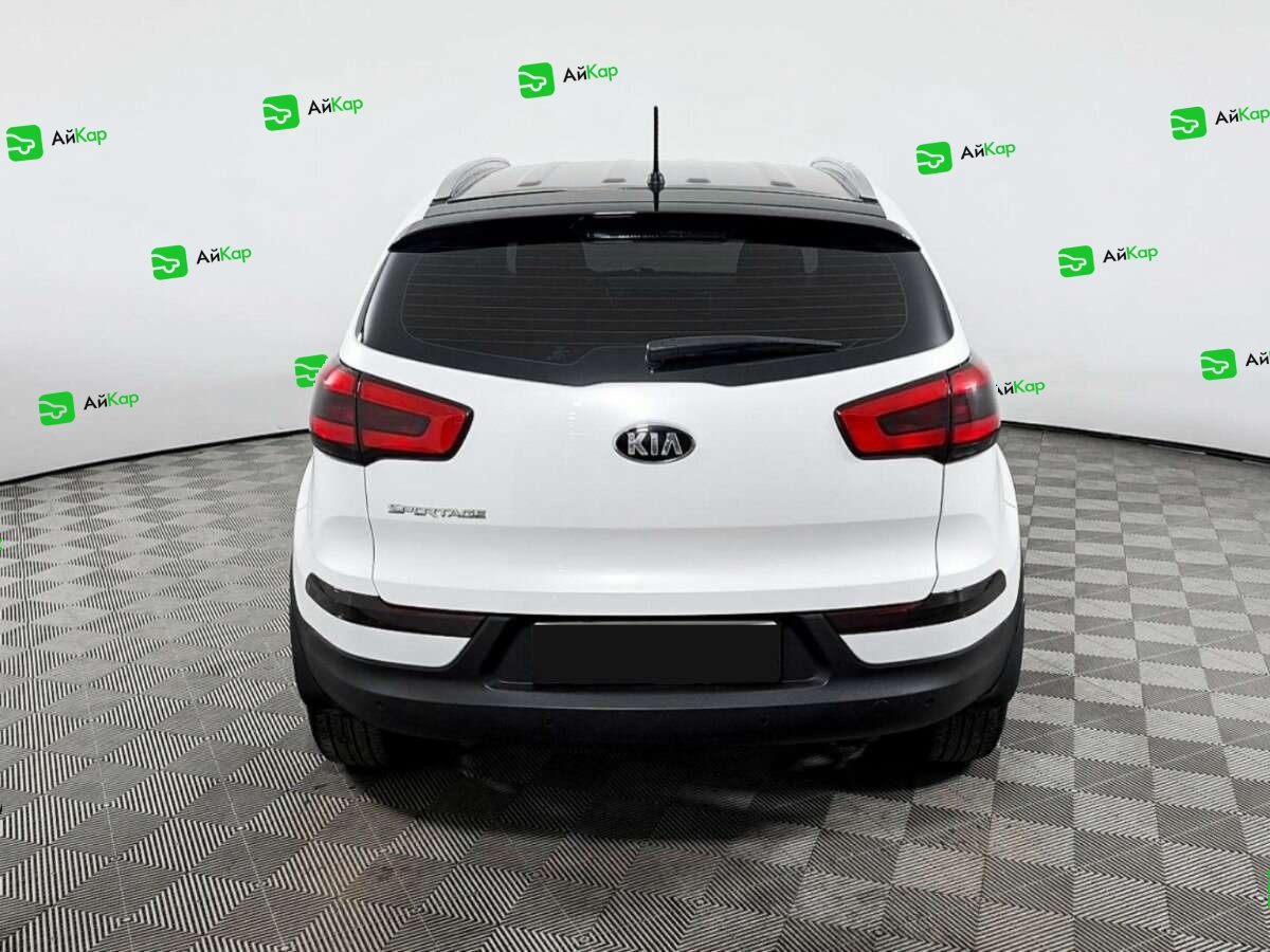 Kia Sportage с пробегом — 2015 год. Фото: #4