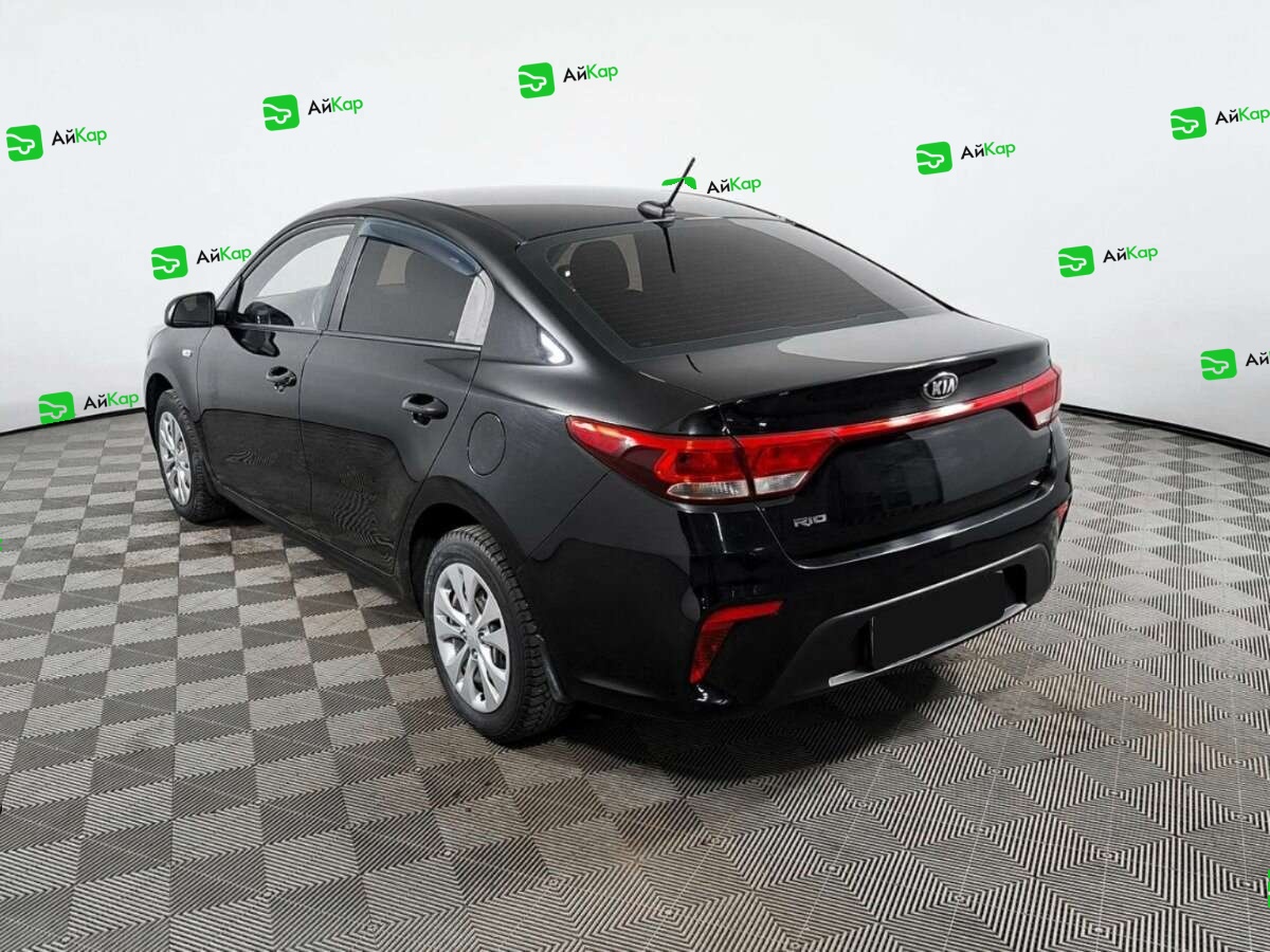 Kia Rio с пробегом — 2017 год. Фото: #6