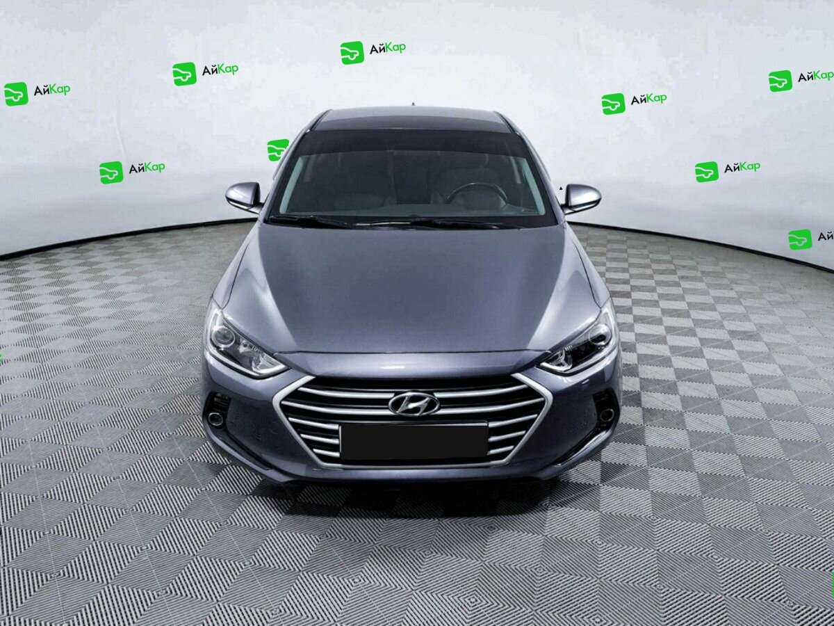 Hyundai Elantra с пробегом — 2018 год. Фото: #1