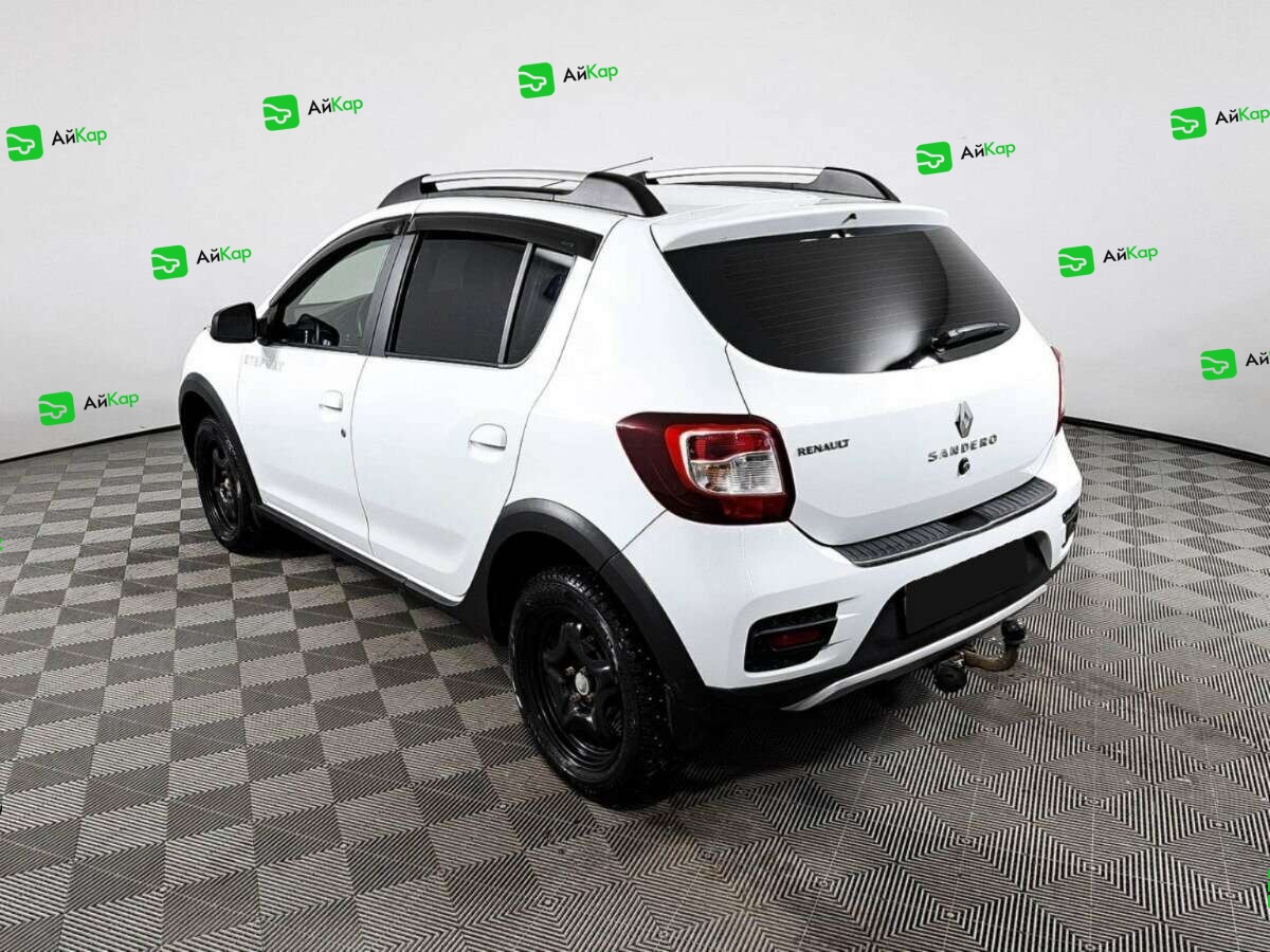 Renault Sandero с пробегом — 2019 год. Фото: #6