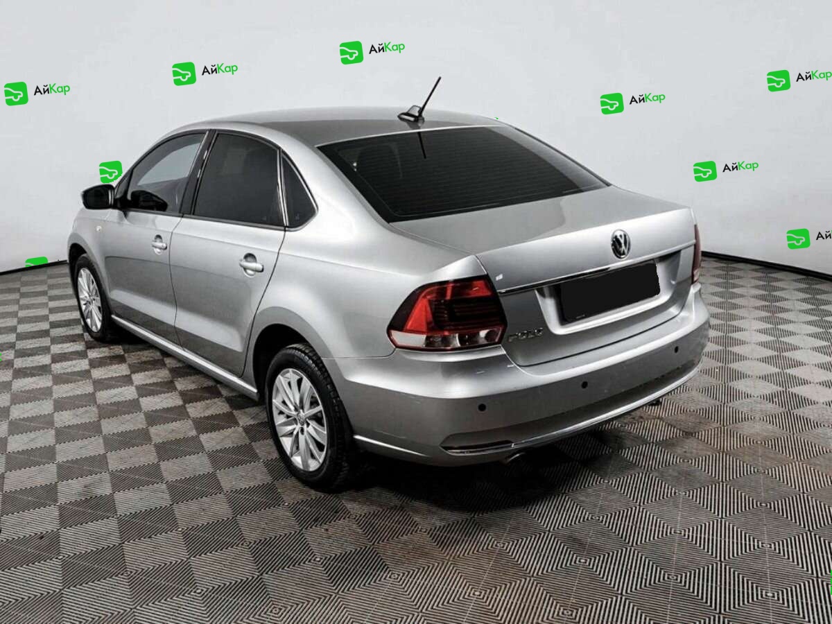 Volkswagen Polo с пробегом — 2017 год. Фото: #6