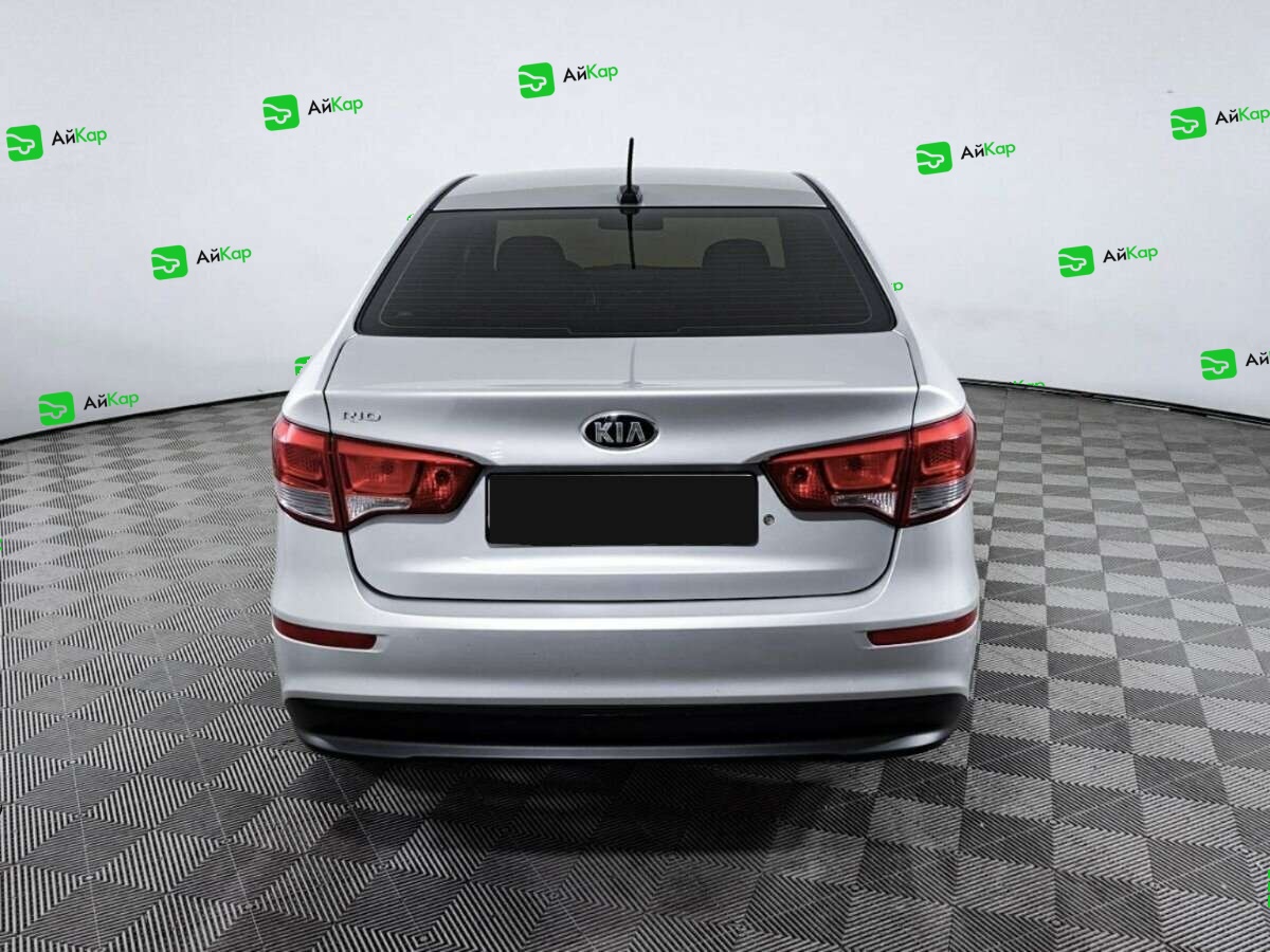 Kia Rio с пробегом — 2017 год. Фото: #4