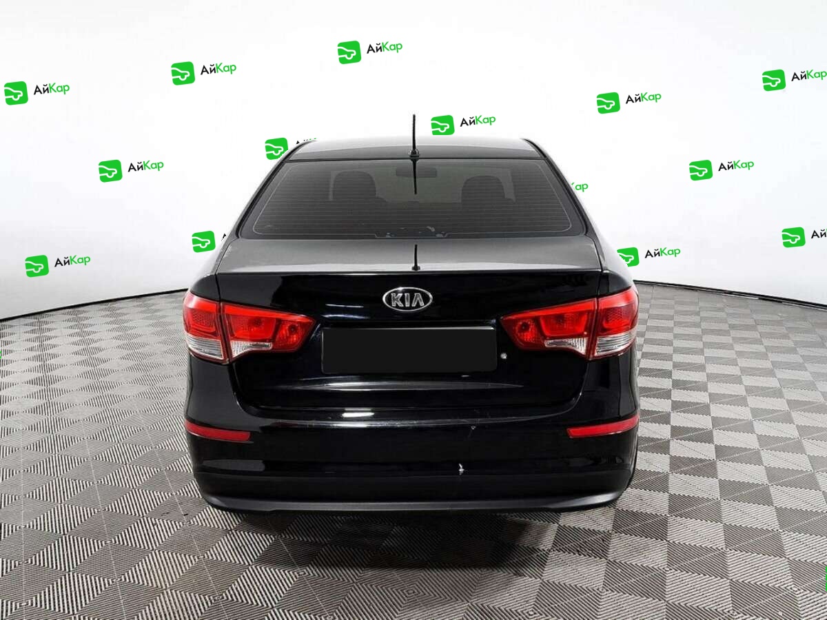 Kia Rio с пробегом — 2016 год. Фото: #5