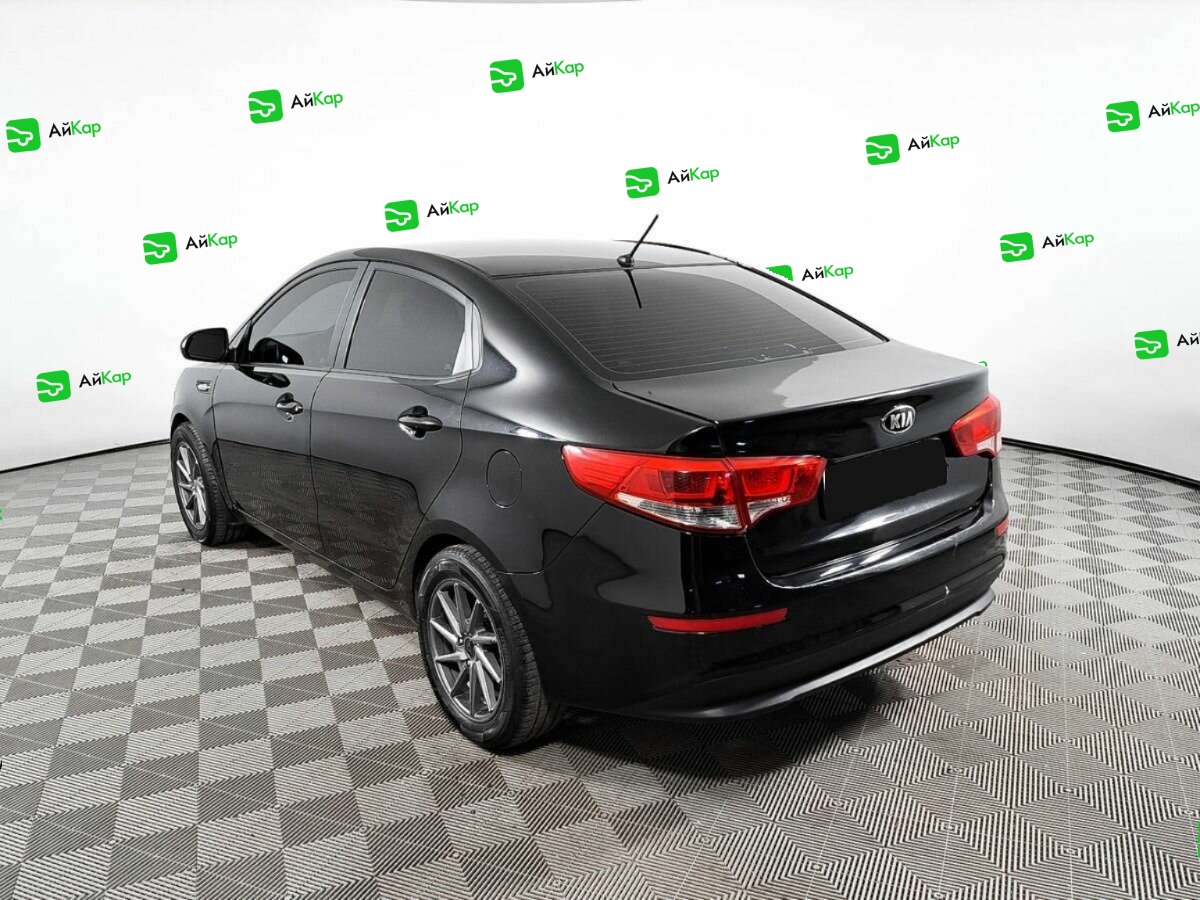 Kia Rio с пробегом — 2016 год. Фото: #6