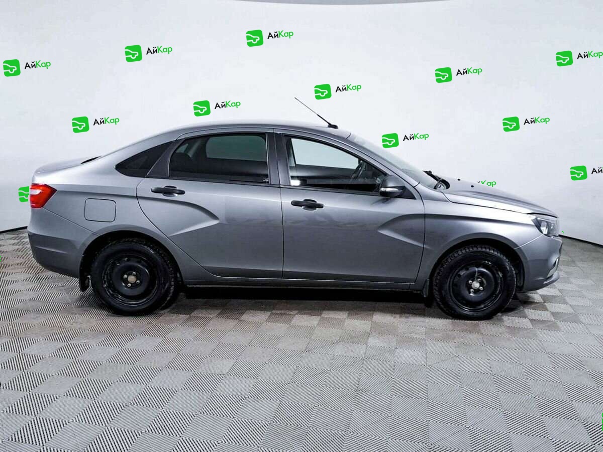 Lada (ВАЗ) Vesta с пробегом — 2017 год. Фото: #3