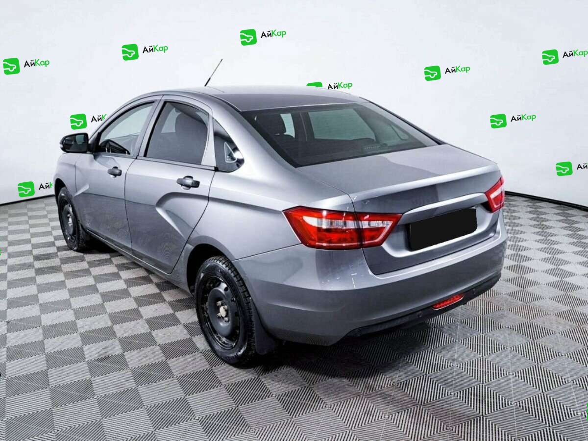 Lada (ВАЗ) Vesta с пробегом — 2017 год. Фото: #6