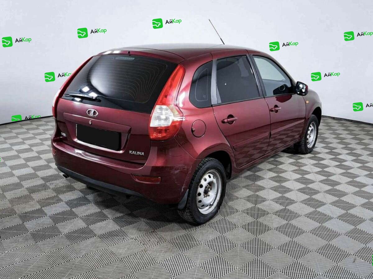 Lada (ВАЗ) Kalina с пробегом — 2013 год. Фото: #4