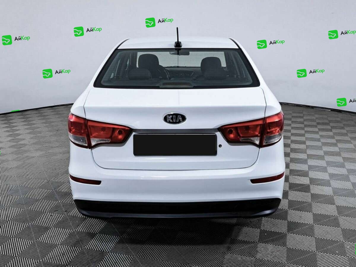 Kia Rio с пробегом — 2017 год. Фото: #5