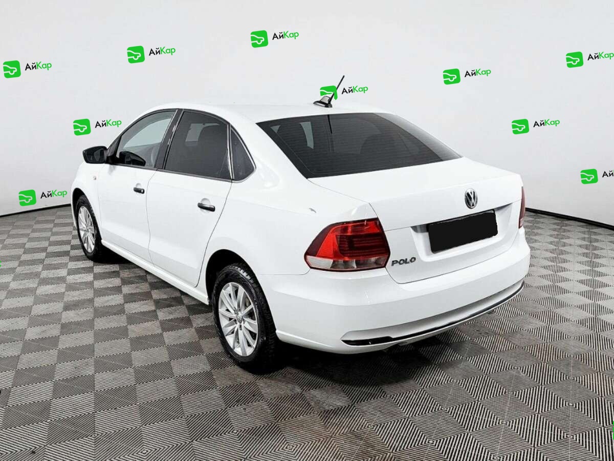 Volkswagen Polo с пробегом — 2019 год. Фото: #6